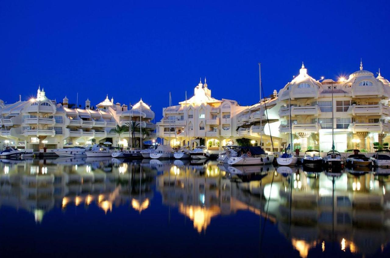A Step From The Ocean!!! Apartment Benalmadena Luaran gambar